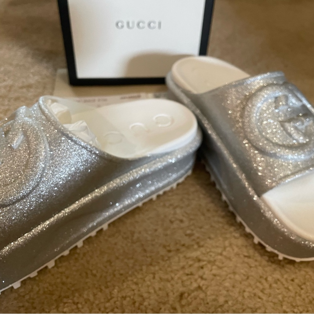 NWT! GUCCI silver glitter interlocking GG logo platform slide - 6 - Picture 7 of 14